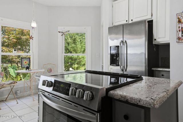 4149 Carlyle Place SE, Southport, NC 28461
