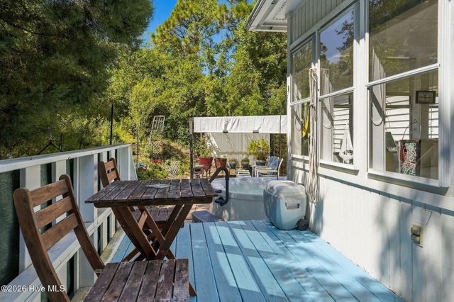 4149 Carlyle Place SE, Southport, NC 28461