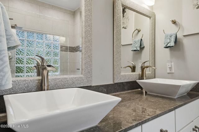 4149 Carlyle Place SE, Southport, NC 28461