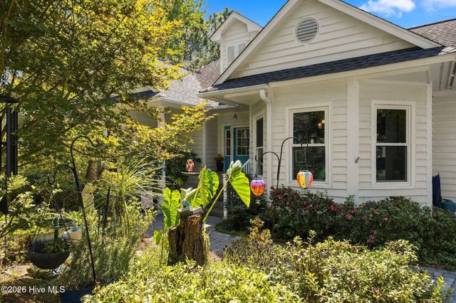 4149 Carlyle Place SE, Southport, NC 28461
