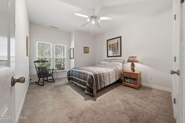 4149 Carlyle Place SE, Southport, NC 28461