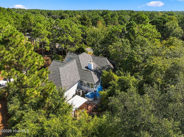 4149 Carlyle Place SE, Southport, NC 28461
