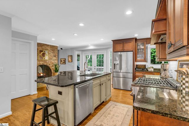 12 Whittington Court, Greenville, SC 29615