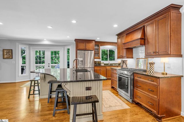 12 Whittington Court, Greenville, SC 29615