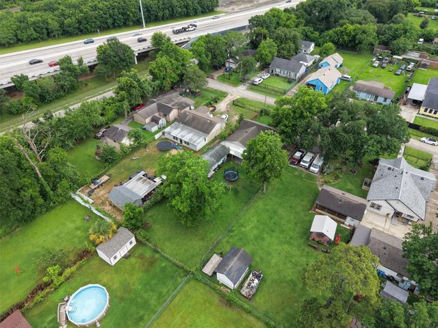1213 Post Street, Houston, TX 77022