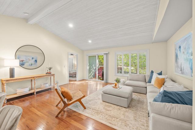 212 Elysian Pl, Grass Valley, CA 95945