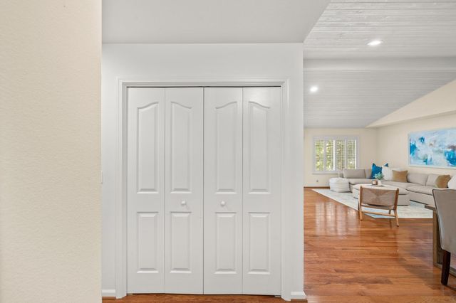212 Elysian Pl, Grass Valley, CA 95945
