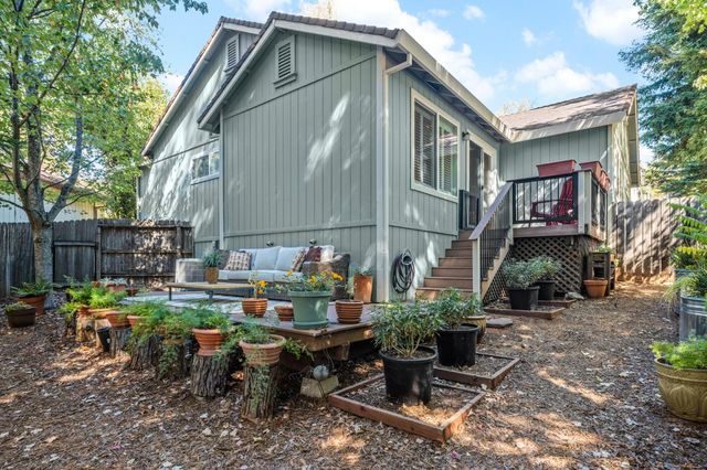 212 Elysian Pl, Grass Valley, CA 95945