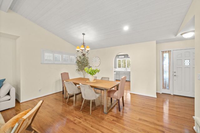212 Elysian Pl, Grass Valley, CA 95945