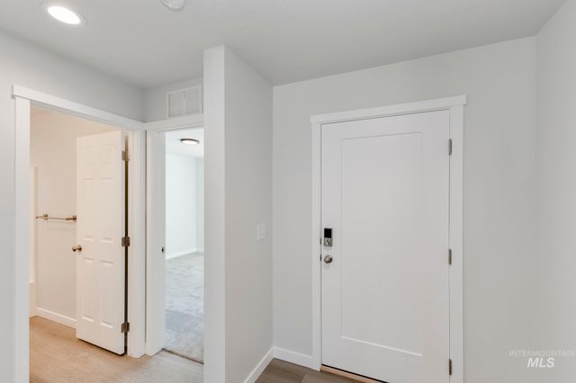 17718 N Boone Peak Ave, Nampa, ID 83687