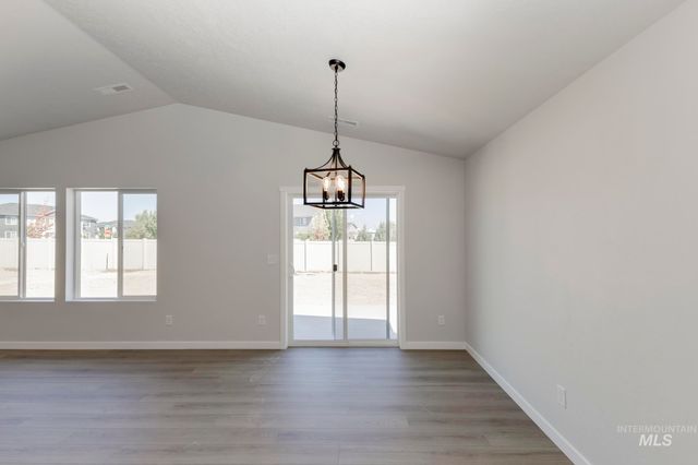 17718 N Boone Peak Ave, Nampa, ID 83687