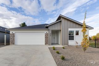 17718 N Boone Peak Ave, Nampa, ID 83687