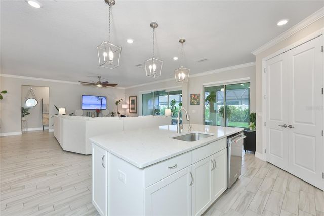18824 ALDER GLEN DRIVE, Lutz, FL 33558