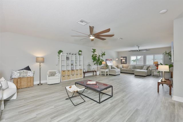 18824 ALDER GLEN DRIVE, Lutz, FL 33558
