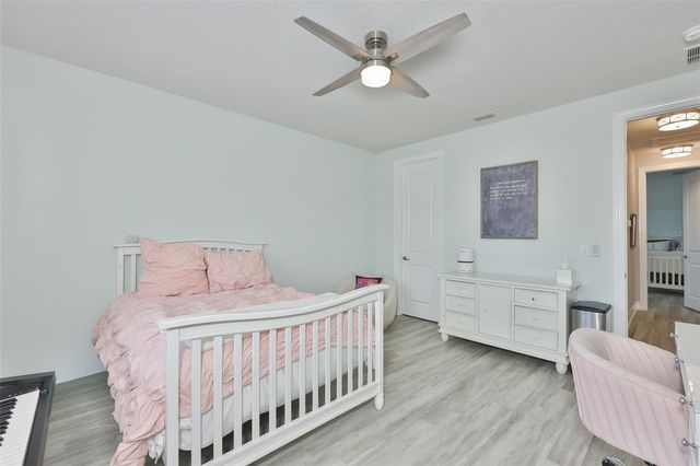 18824 ALDER GLEN DRIVE, Lutz, FL 33558