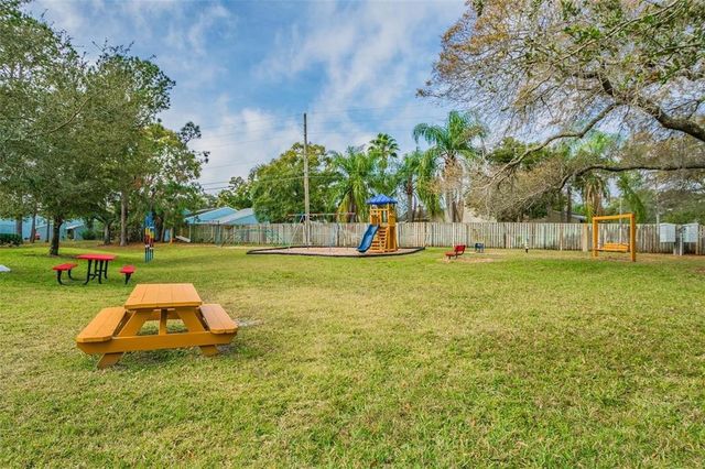 3300 FOX CHASE CIRCLE N 231, Palm Harbor, FL 34683