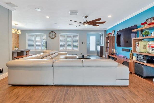 2116 NE 68th Street, Fort Lauderdale, FL 33308