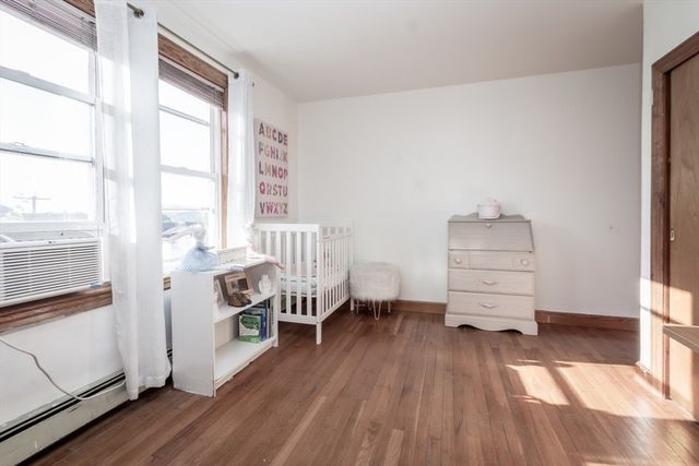 592 Mountain Ave, Revere, MA 02151
