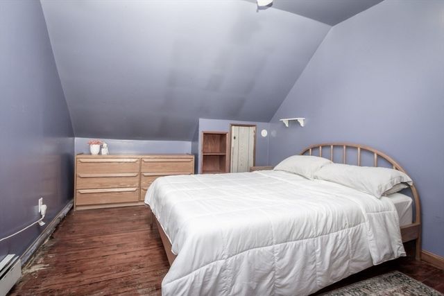 592 Mountain Ave, Revere, MA 02151