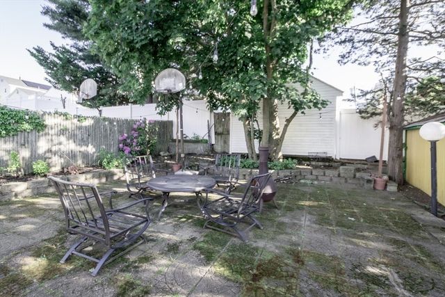 592 Mountain Ave, Revere, MA 02151