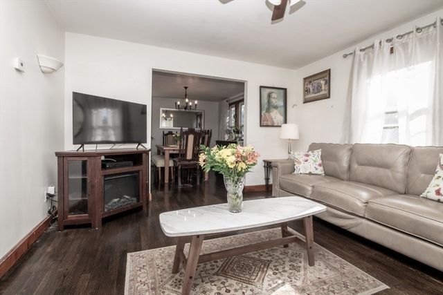 592 Mountain Ave, Revere, MA 02151