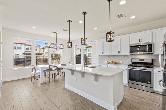 14003 Osmarea DR 91, Austin, TX 78717