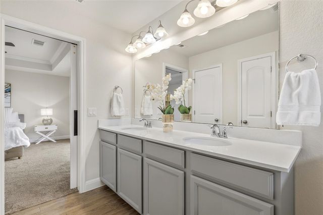 14003 Osmarea DR 91, Austin, TX 78717
