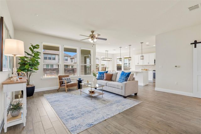 14003 Osmarea DR 91, Austin, TX 78717