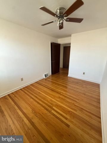 1540 HERMESPROTA DR, Sharon Hill, PA 19079
