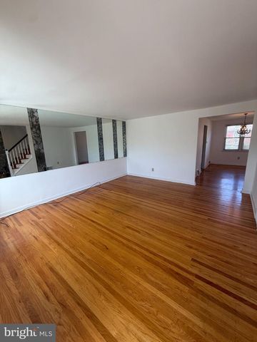 1540 HERMESPROTA DR, Sharon Hill, PA 19079