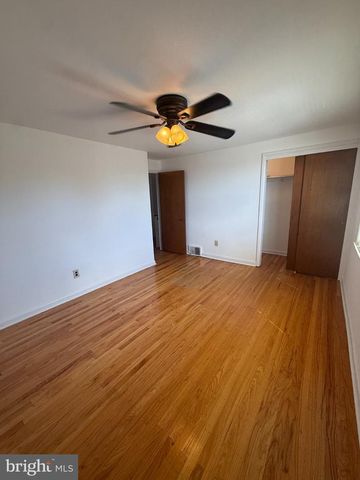 1540 HERMESPROTA DR, Sharon Hill, PA 19079