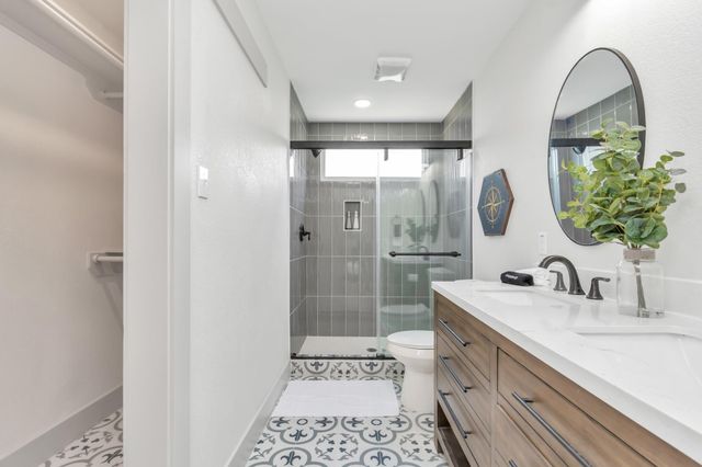 804 34th Street, Galveston, TX 77550