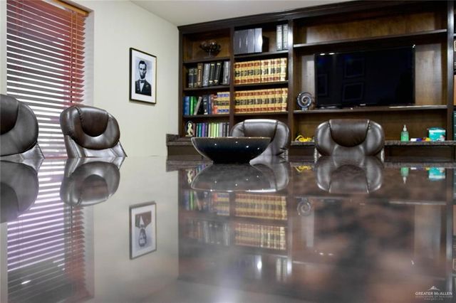 1009 E Interstate 2, Pharr, TX 78577