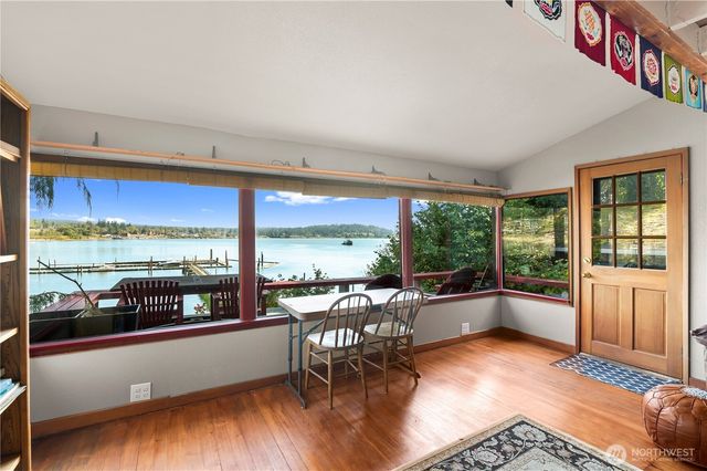 7411 Hermosa Beach Road, Tulalip, WA 98271