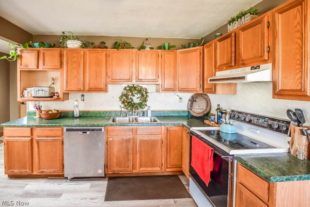8178 Navarre Road SW, Massillon, OH 44646