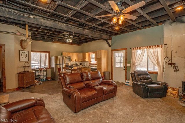 8178 Navarre Road SW, Massillon, OH 44646