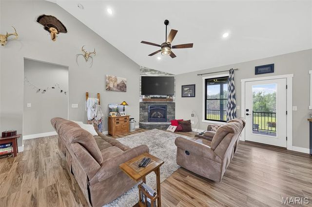 1010 Highway Uu, Silex, MO 63377