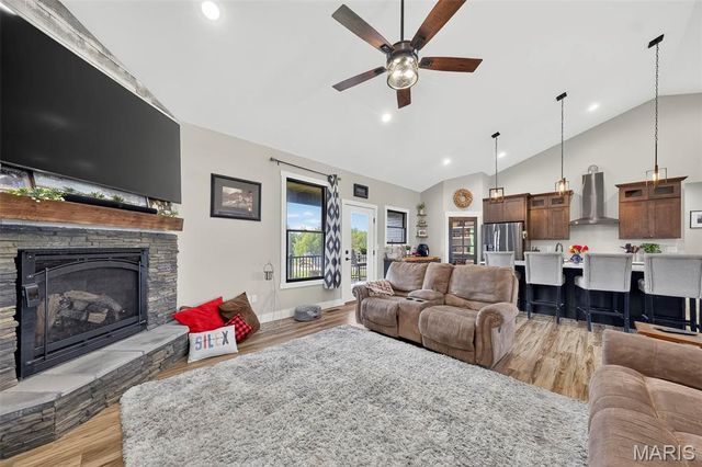 1010 Highway Uu, Silex, MO 63377