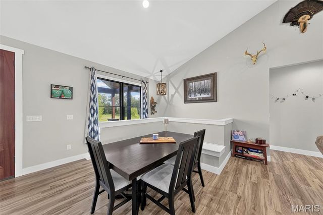1010 Highway Uu, Silex, MO 63377