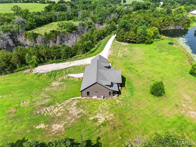 1010 Highway Uu, Silex, MO 63377