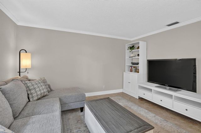1131 NW 108TH Avenue, Plantation, FL 33322