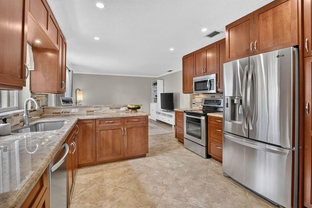 1131 NW 108TH Avenue, Plantation, FL 33322