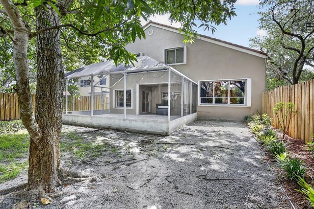 1131 NW 108TH Avenue, Plantation, FL 33322