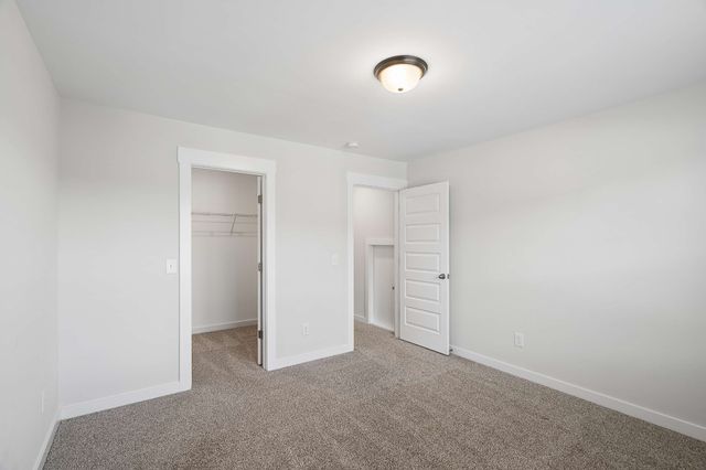 1420 Vanner Ct, Gallatin, TN 37066
