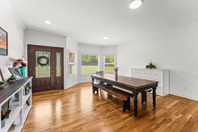 206 Knott Rd, Winchester, TN 37398