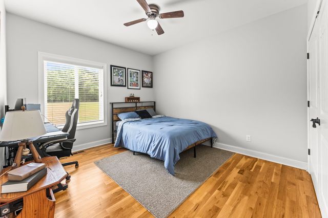 206 Knott Rd, Winchester, TN 37398