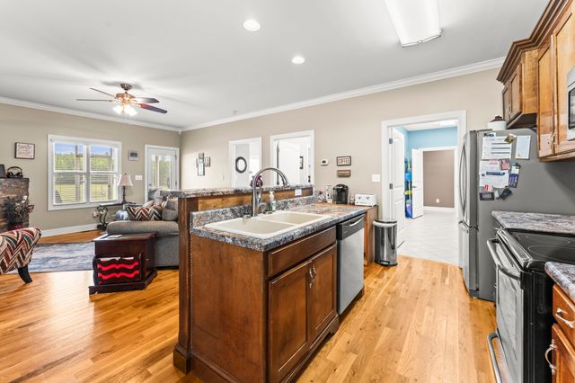 206 Knott Rd, Winchester, TN 37398