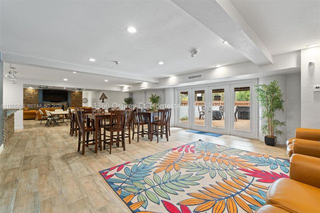 1366 Osprey Ct, Homestead, FL 33035