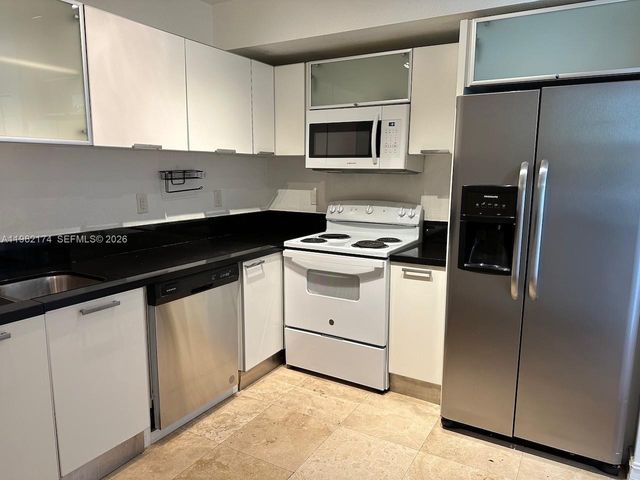 1080 99th St 322, Bay Harbor Islands, FL 33154