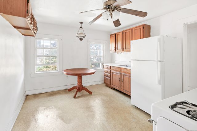 22 Sims Street, Bridgeport, CT 06604